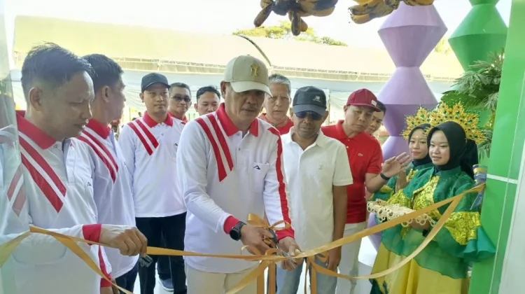 Kakanwil Kemenag Gorontalo Resmikan Fasilitas MTsN 1 Kabupaten Gorontalo