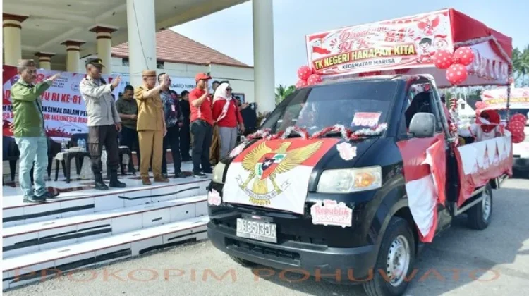 Pawai Pembangunan Marisa Semarakkan HUT ke-81 RI