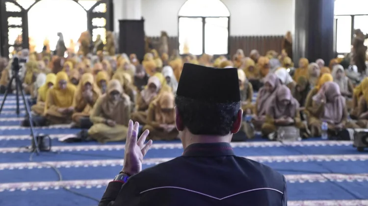 Pemkab Gorontalo Gelar Safari Dakwah dan Tasyakuran HUT ke-81 RI