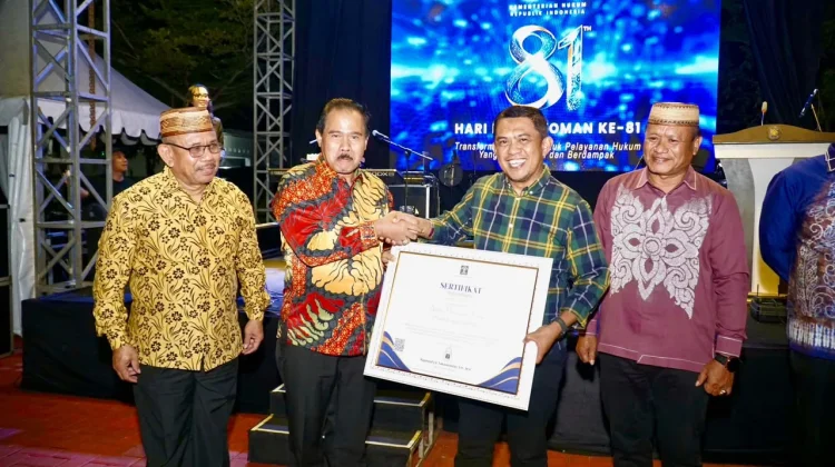 Kolaboratif Bangun Dunia Ekraf Gorontalo Disparekrafpora Terima Penghargaan