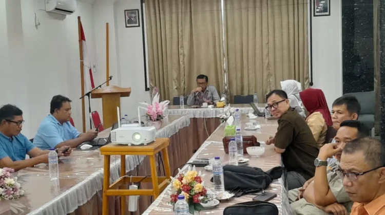 Disnakbun Gorontalo Gelar Rapat Penetapan Harga TBS Kelapa Sawit