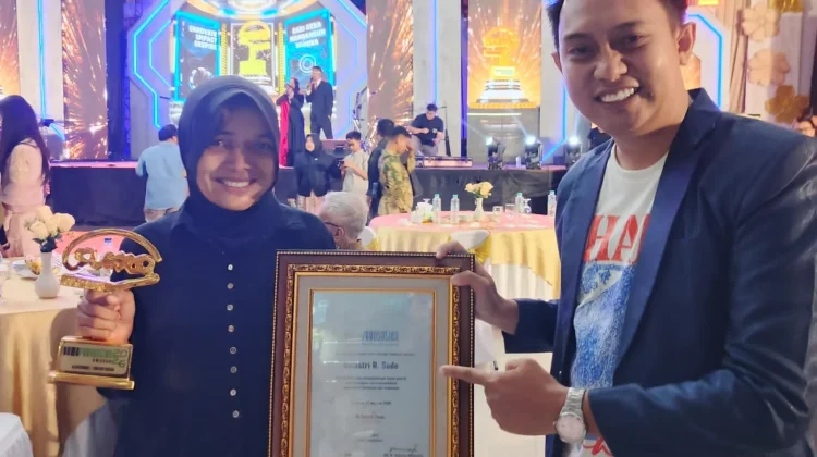 Sulastri Tokoh Desa Pejuang Peraih SUMO Awards 2026