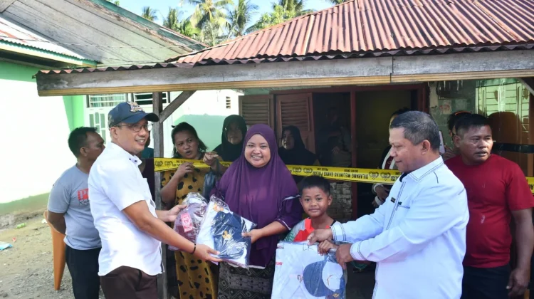Pemkab Boalemo Salurkan Bantuan untuk Warga Terdampak Kebakaran di Piloliyanga