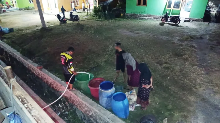 32 Ribu Liter Air Bersih Didistribusikan ke Daerah Terdampak Kekeringan