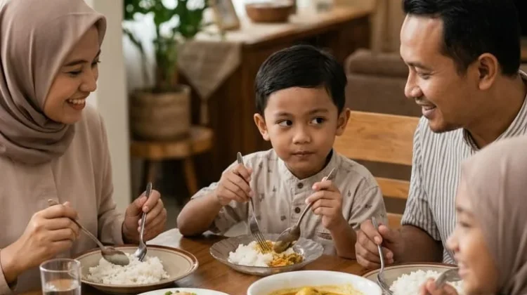 Etika makan yang perlu diajarkan sejak kecil: bukan soal gaya, tapi menghargai orang