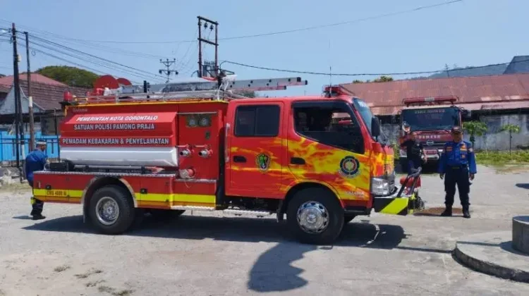 Pajak Masyarakat Biayai Armada Damkar Kota Gorontalo