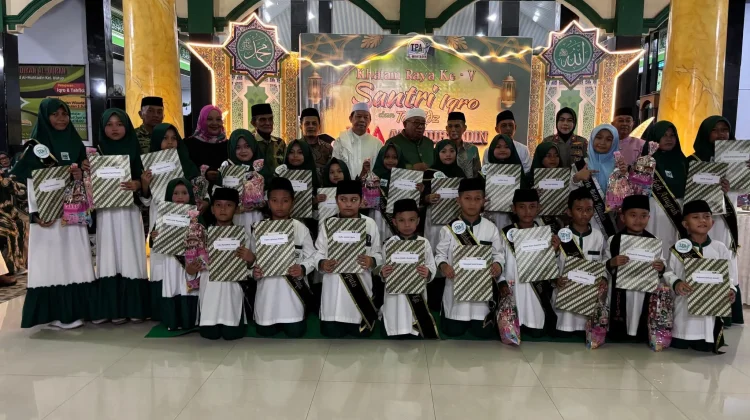 TPA Al-Muhtadin Gelar Khatam Raya 21 Santri