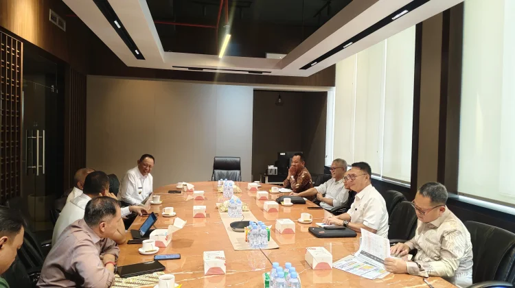 Gubernur Gorontalo Bupati dan Wakil Bupati Bahas WPR Bersama Dirjen Minerba