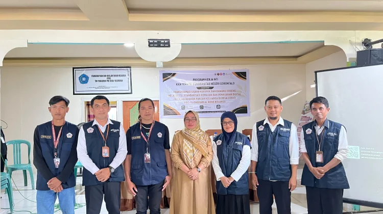 Mahasiswa KKNT UNG Desa Lonuo Dorong UMKM Naik Kelas