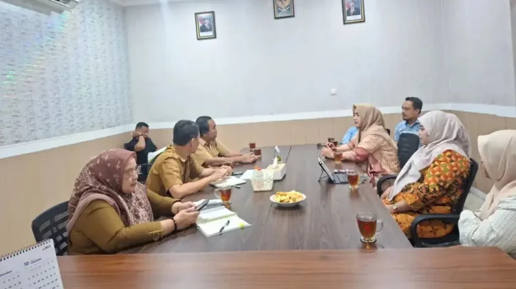 DPRD Boalemo Bahas Kelangkaan BBM ke Disnakertrans Gorontalo