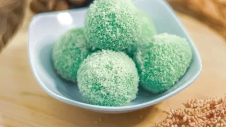 Tujuh Kue, 7 Cerita Budaya
