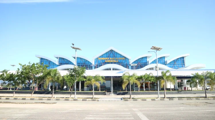 Bandara Djalaluddin Gorontalo Siapkan Pembayaran Parkir QRIS