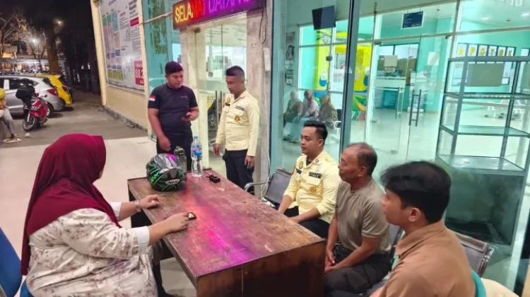 Direktur Sidak Malam, Pastikan Pelayanan dan Kesiapan Petugas RSUD Ainun Habibie