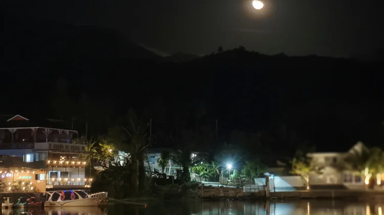 Pesona Wisata Danau Perintis