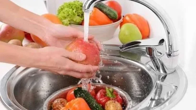 5 Cara Mencuci Buah dan Sayur yang Benar agar Terhindar dari Penyakit