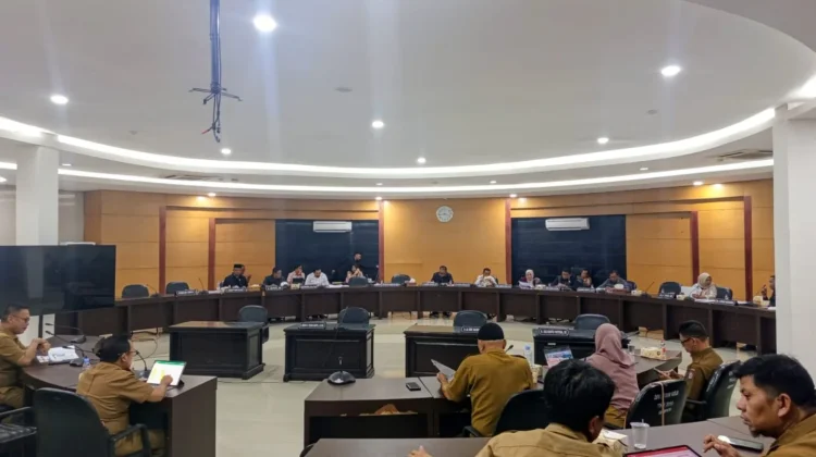 Komisi II Deprov Gorontalo Bahas Rancangan APBD 2027