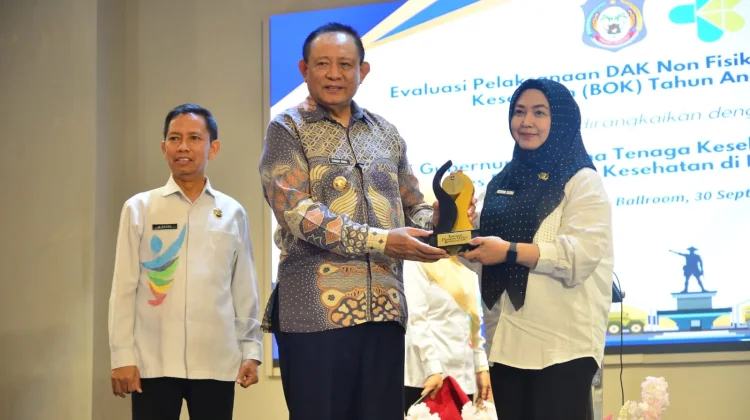 Apresiasi Nakes, Gubernur Gorontalo Sampaikan Penghargaan Kemendagri