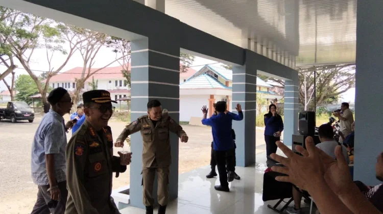 Diskumperindag Gorontalo Gelar Jumat Sehat dan Simulasi Pencegahan Kebakaran