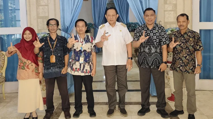 Gubernur Gorontalo dan Kepala Kantor Bahasa Bahas Literasi hingga Bahasa