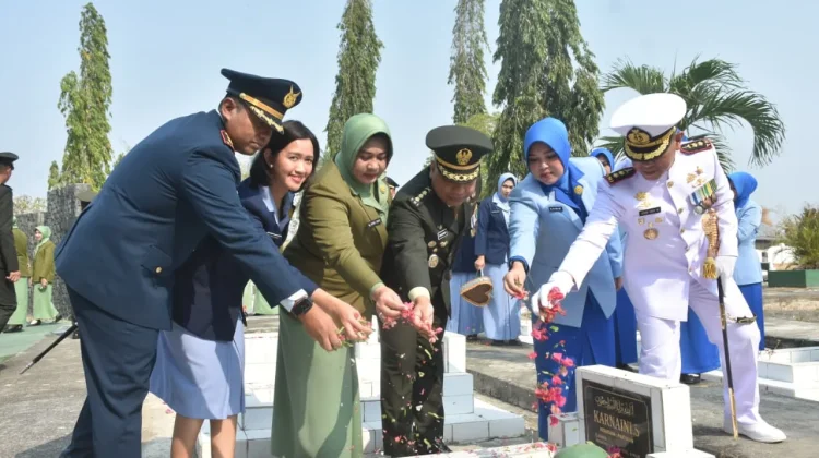 Korem 133/NW Gelar Ziarah Nasional jelang HUT ke-81 TNI