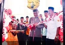 Bupati Saipul Resmikan Kantor Desa Omayuwa