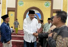 Tarawih di Darul Arqam, Gusnar Sampaikan Kabar Baik Embarkasi Haji