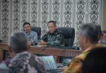 Gubernur Gusnar Instruksikan OPD Pantau Ketersediaan Pangan dan Bahan Bakar