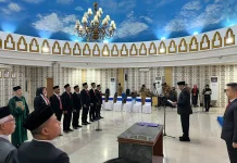 Lantik Tujuh Anggota KPID Baru, Gubernur Ingatkan Lima Poin Penting
