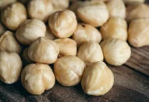 Khasiat Kemiri Untuk Kesehatan Kulit Kering dan Kusam