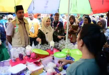 Wagub Idah Sidak Takjil Pastikan Jajanan Aman Dikonsumsi