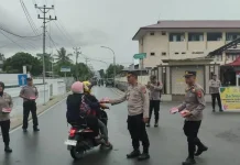 Semarak Ramadhan, Polresta Gorontalo Kota Bagikan Takjil Buka Puasa