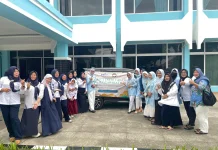 Semangat Ramadan, Dharma Wanita Persatuan LPP RRI Gorontalo Berbagi Takjil