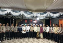 Brimob Polda Gorontalo Perkuat Silaturahmi lewat Buka Puasa Bersama Masyarakat
