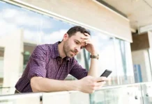Sering Lupa Cas HP? Ini Arti Kepribadiannya