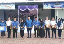 Enam Orang PNS Dinas Perhubungan Terima SK