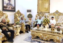 Open House Idulfitri, Bupati Gorontalo Sambut Ismet Mile