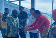 MenHAM Natalius Pigai Tiba di Gorontalo, Siapkan Penguatan Kapasitas HAM