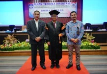 Kepala Ombudsman Gorontalo Hadiri Promosi Doktor Sophian M. Rahmola