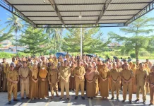 Disiplin Jadi Sorotan saat Sekda Pimpin Apel Awal Pekan di Dikbud