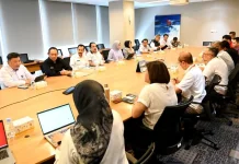 Gubernur Perjuangkan Air Asia Layani Penerbangan Gorontalo