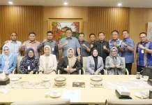 DPRD Gorontalo Bahas Isu Strategis Bersama Rachmat Gobel