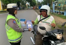 Satlantas Polres Gorontalo Tekan Kecelakaan lewat Edukasi Langsung Pengendara