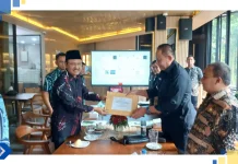 Gusnar Ismail Serahkan Usulan Pahlawan Nasional Asal Gorontalo