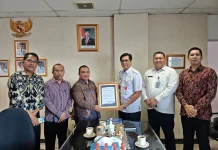 Dinas Sosial Dukcapil Gorontalo Proaktif Mengambil Blanko KTP