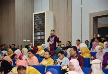 Lonjakan Wisatawan Hiu Paus Picu Kekhawatiran, Ini Respons Gubernur