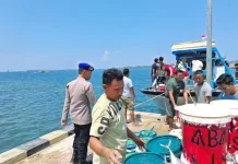 Polair Polres Boalemo Edukasi Nelayan Terkait Waspadai Cuaca Ekstrem