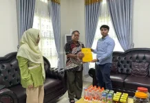 Sekda Gorut Hadiri Exit Meeting Audit LKPD 2025