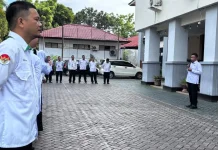 Kemenag Kabgor Serahkan Izin Operasional TPQ Uswatun Hasanah Desa Tamaila