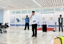 Gubernur Lepas JCH Kloter 30 Asal Gorontalo di Bandara Hasanuddin