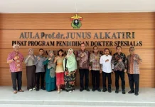 Gubernur Gorontalo- FK Unhas Bahas Strategi Pemenuhan Tenaga Dokter Spesialis